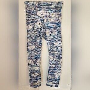 Lululemon Wunder Under Capri Blurry Belle Legging size 6